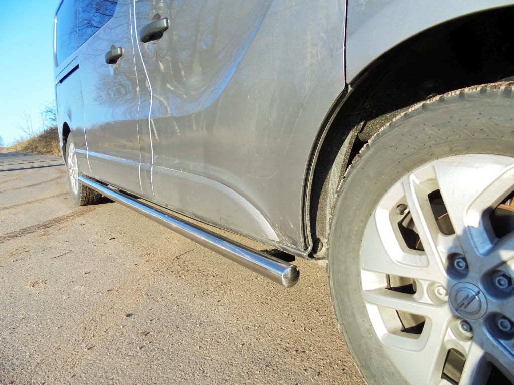 Protections Laterales Inox Pour Opel Vivaro Side Bar Mm