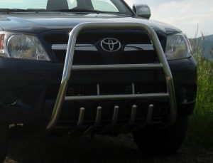 TOYOTA HILUX 2006-2012 PARE-BUFFLE HAUT AVEC GRILLE DE PROTECTION CARTER EN INOX 2006 - 2016 429,00 €