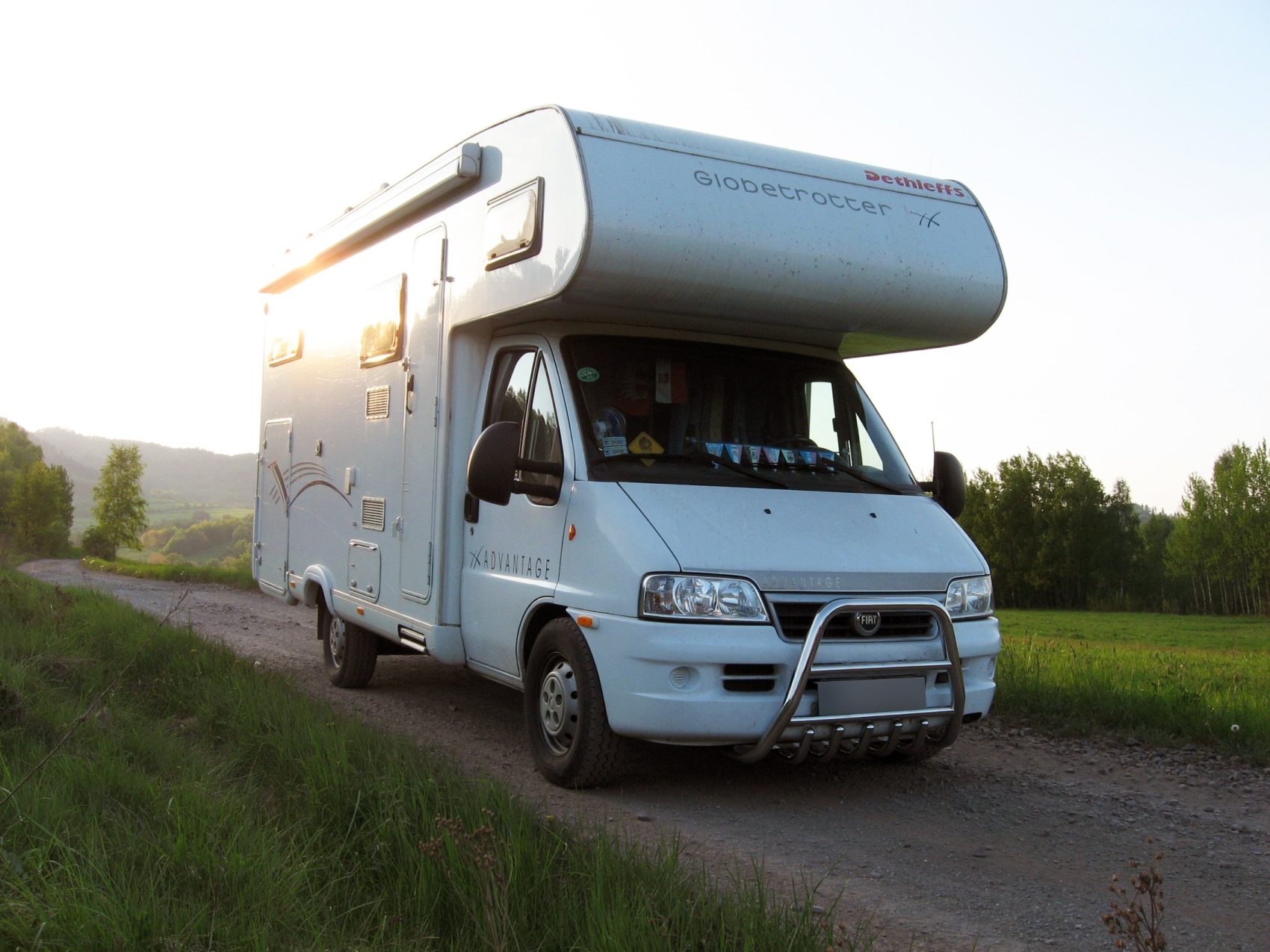 FIAT DUCATO 94-06 PARE-BUFFLE HAUT AVEC GRILLE DE PROTECTION CARTER EN INOX II 1994-2006 429,00 €