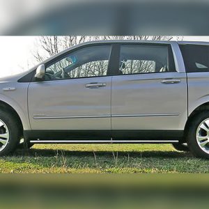 PROTECTION LATERALE INOX SUR SSANGYONG ACTYON SPORT 2007-2012