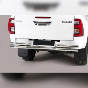 PROTECTION ARRIERE DOUBLE TUBE INOX SUR TOYOTA HILUX (DOUBLE CAB) 2021+