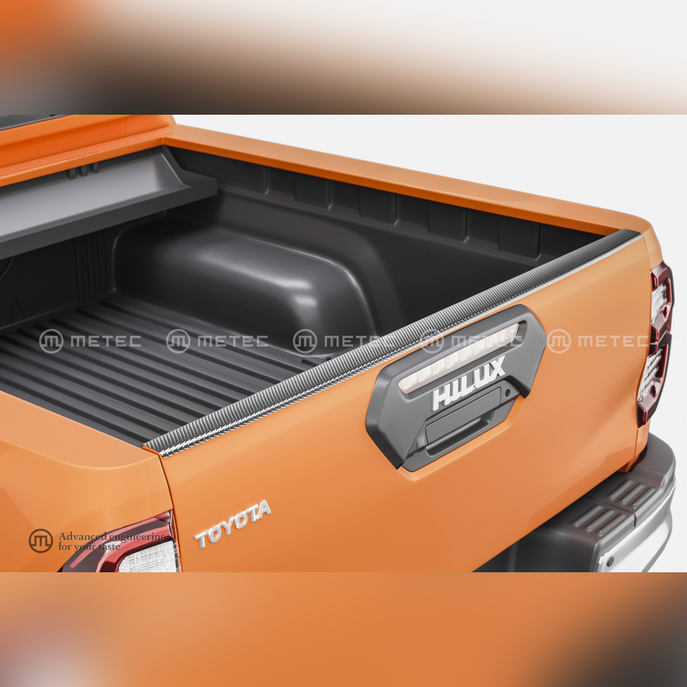 Protecteur De Bord De Hayon Inox Sur Toyota Hilux 2021+