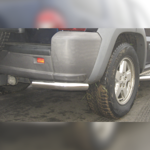 PROTECTION ARRIERE INOX SUR JEEP LIBERTY CHEROKEE 2008-2012