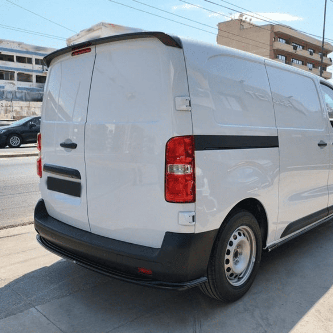 Lèvre de Pare-Chocs Arrière Fiat Scudo 2022+ L2 Standard – Image 6