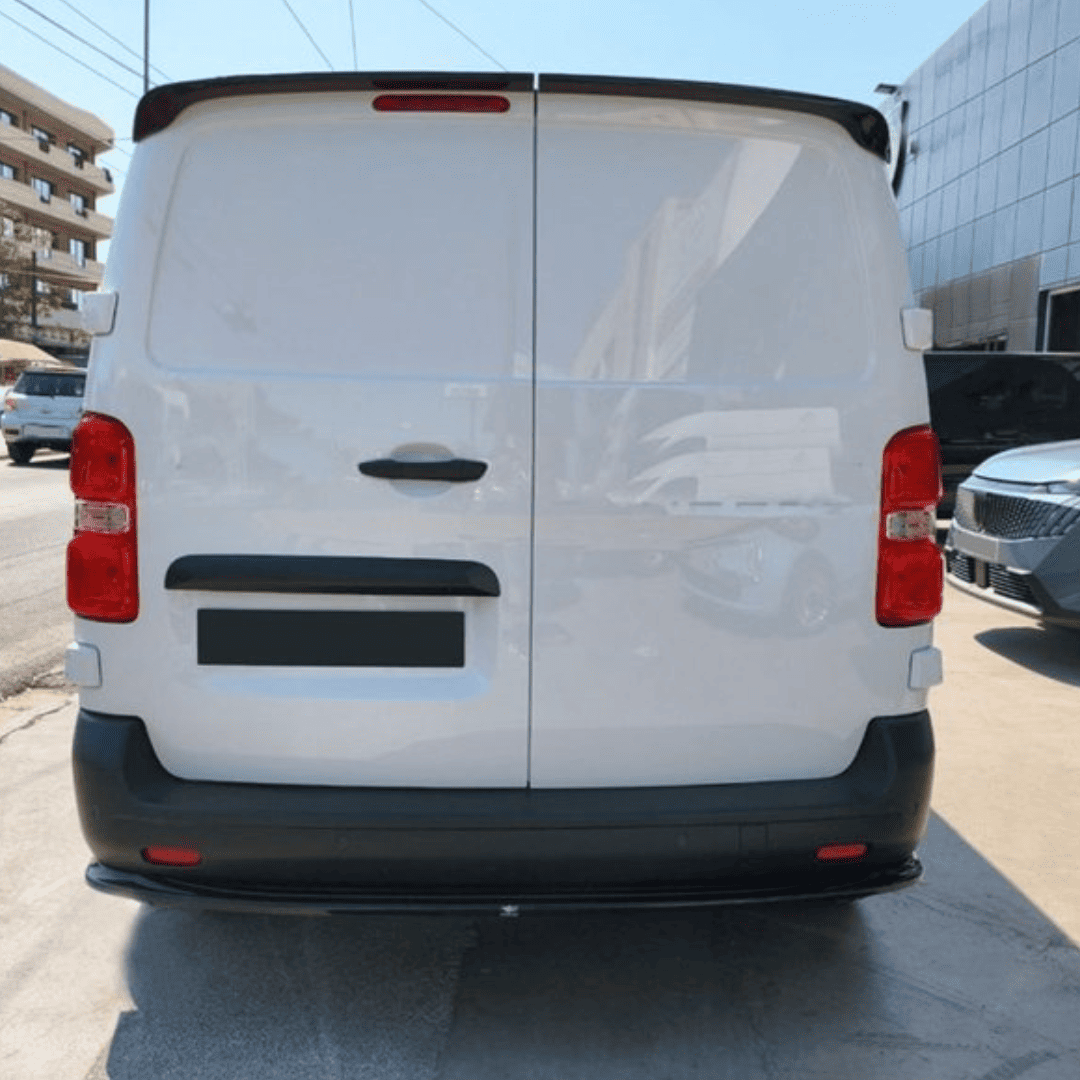 Lèvre de Pare-Chocs Arrière Fiat Scudo 2022+ L2 Standard – Image 2