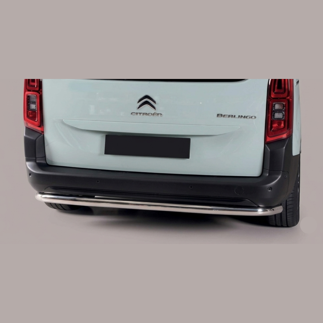 Protection arrière Misutonida noir et chromé sur Citroën Berlingo 2018+, vue arrière