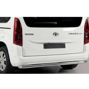 Protection arrière Misutonida noir et chromé sur Toyota Proace City Verso, vue arrière