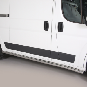 Protection latérale Fiat Ducato L2 MWB 2014-2023 – Noir ou Chromé