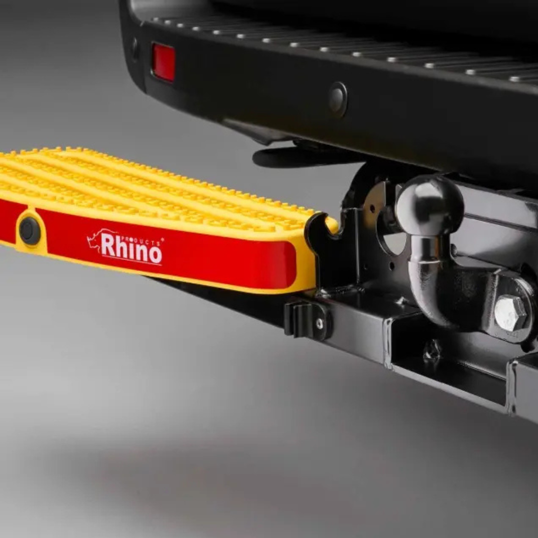 Marchepied arrière TowStep Rhino – Peugeot Boxer 2006+ – Noir ou Jaune – Compatible attelage – Charge 150 kg – Image 21